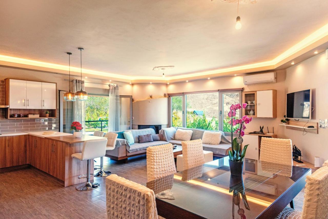 Villa Giannis Vitaládes 외부 사진